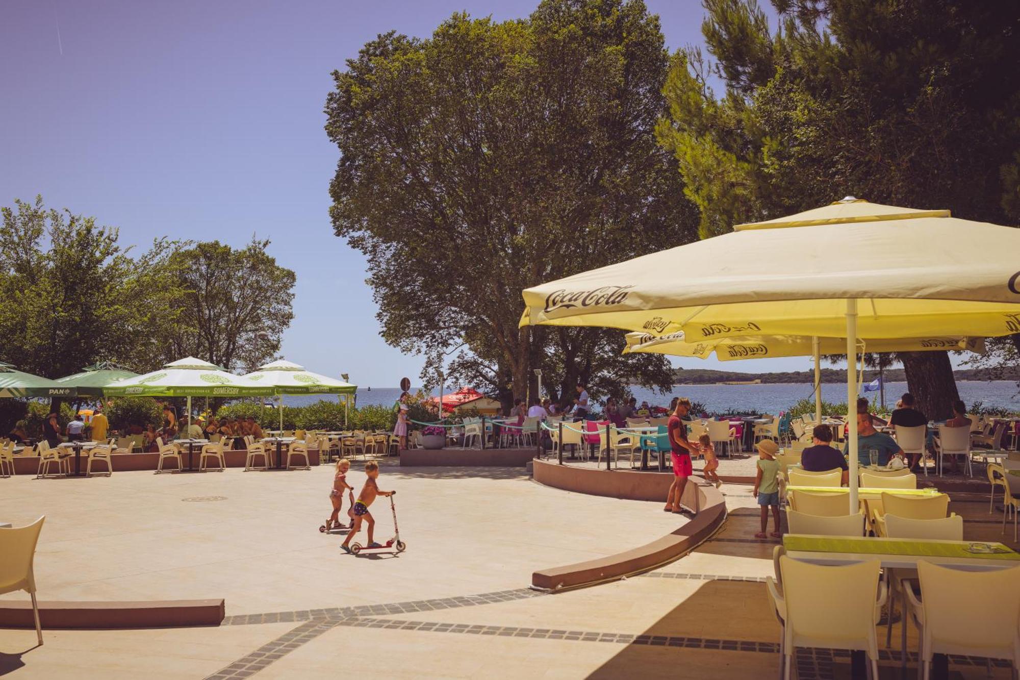 Camping Bi-Village - Roan Valbandon Kültér fotó